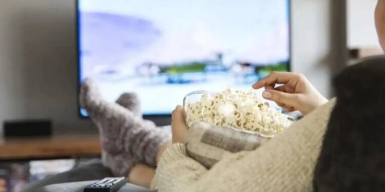 ‘Bir bölüm daha’ diyorsanız dikkat: Dizi izleme alışkanlığınız sandığınız kadar masum olmayabilir!
