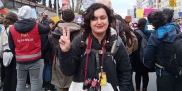 ETHA muhabiri Elif Bayburt tahliye edildi
