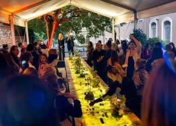 Artweeks Istanbul’da ışık sanatla buluştu