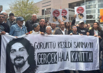 Hakan Tosun cinayeti davası: Sanık avukatları gelmedi, duruşma ertelendi