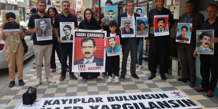 Kayıp Yakınları 12 Eylül’ü hatırlattı: Devlet kendi iç yüzüyle hesaplaşmalı