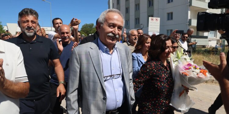 Edirne Cezaevi’nden çıkan Selçuk Mızraklı: Süreç şeffaf ilerlemeli