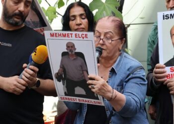 Yüzde 93 engelli Mehmet Elçe ve felçli Abdülhalik Oral için acil tahliye çağrısı
