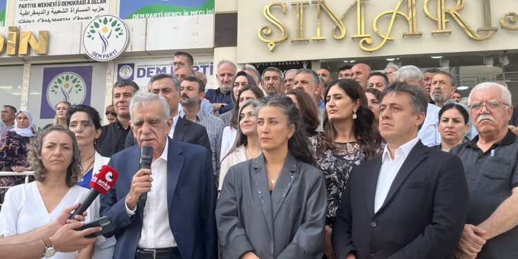 Yerine kayyım atanan eşbaşkanlardan ortak açıklama: İrade gaspları son bulmalı