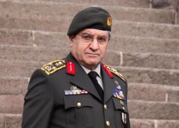 Selçuk Bayraktaroğlu Mekke’ye gidiyor: Savunma paktı Husilerle ilgili acil toplanacak