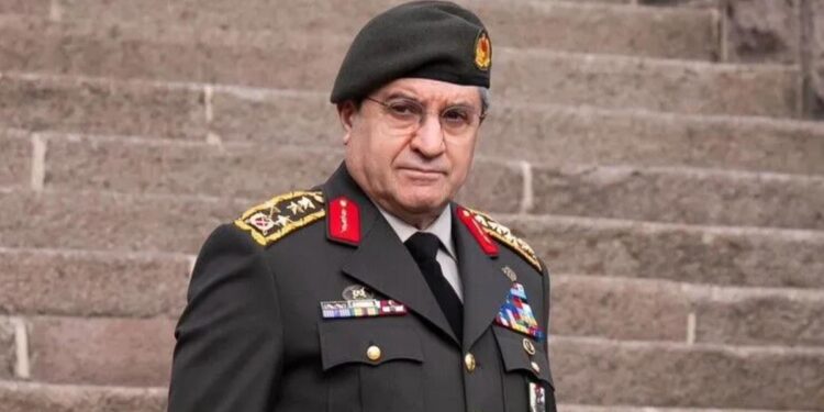 Selçuk Bayraktaroğlu Mekke’ye gidiyor: Savunma paktı Husilerle ilgili acil toplanacak