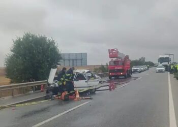 Eskişehir-Ankara yolunda TIR ile otomobil çarpıştı: 2 kişi yaşamını yitirdi