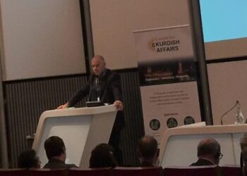 Londra’daki konferansın ilk günü sona erdi: Özerklik ve barış deneyimleri ele alındı