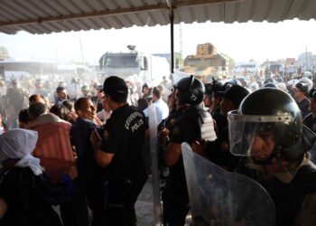 Kimyasal saldırıları protesto eden 28 kişinin davası bilirkişiye gönderildi