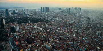 İstanbul’da deprem riski: İncelenen binaların yarısı yüksek risk taşıyor