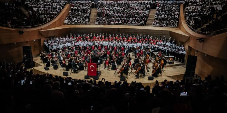 Koro Müziğinde Türkiye’den Dünyaya Uzanan Bir Başkanlık