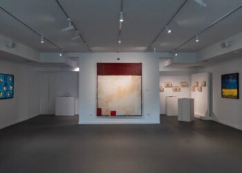 ‘Kıyı Hafızası’ Decollage Art Space’te ziyarete açıldı
