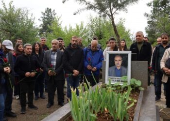 Özgür Basın’ın mamostesi mezarı başında anıldı