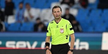 Süper Lig hakemi ve yardımcısı tutuklandı