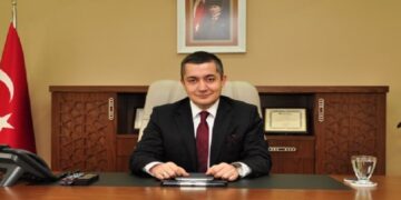 Esenyurt kayyımı Can Aksoy görevden alındı