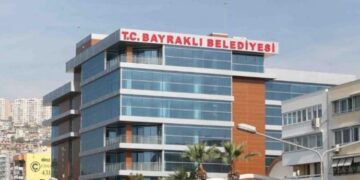 Bayraklı Belediyesi soruşturmasında 6 tutuklama