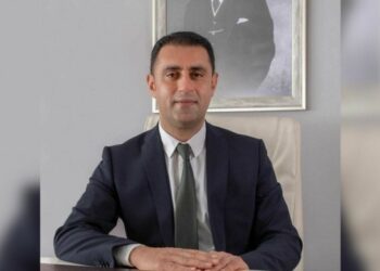 Çukurova Belediye Başkanı görevinden uzaklaştırıldı