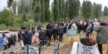 Cenazesi 9 yıl sonra teslim edilen HPG’li Mevlüt Elver son yolculuğuna uğurlandı