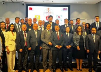 Arşivlerdeki dostluk Londra’da gün yüzüne çıktı