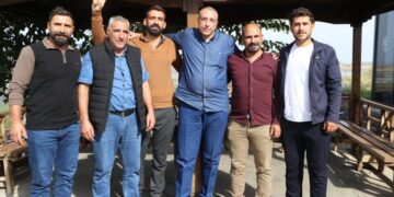 30 yıllık tutsaklıktan sonra memleketinde karşılandı: Amacı olan başı dik çıkıyor