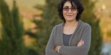 Yazılmamış hiçbir kadın hikâyesi kalmayana adanan bir yaşam: Nagihan Akarsel