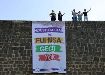Uyuşturucu dosyamızın ilk bölümü yarın Yeni Yaşam’da