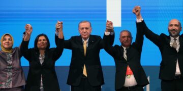 2024’ten 2026’ya: 37 belediye başkanı CHP’den AKP’ye geçti