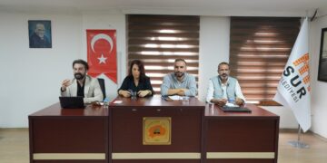 Sûr’da ‘çok dilli belediyecilik’ semineri