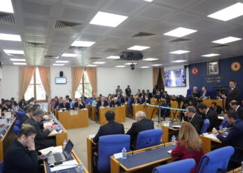 Sümeyye Boz: Sürecin takvimi ve gecikmeler Meclis’e açıklanmalıdır