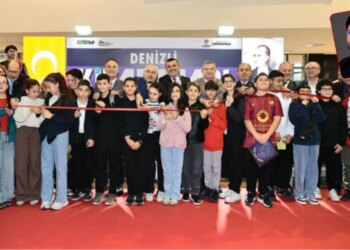 Bu yıl ilk kez düzenlenen Tüyap Denizli Kitap Fuarı kapılarını açtı