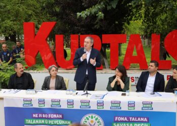 Sêrt’te start verildi: DEM Parti’den ‘Ekmek, Barış ve Adalet İçin Bütçe’ kampanyası