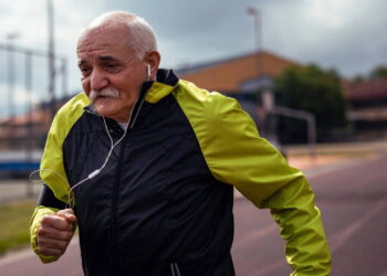 Günde sadece 3 bin adım atmak Alzheimer hastalığının ilerlemesini yavaşlatabilir