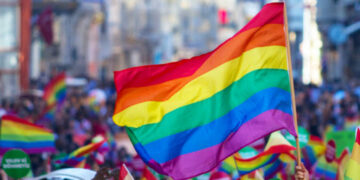 106 örgütten ‘Ailem Güvende’ oprasyonunda tutuklanan LGBTİ+’lar için çağrı
