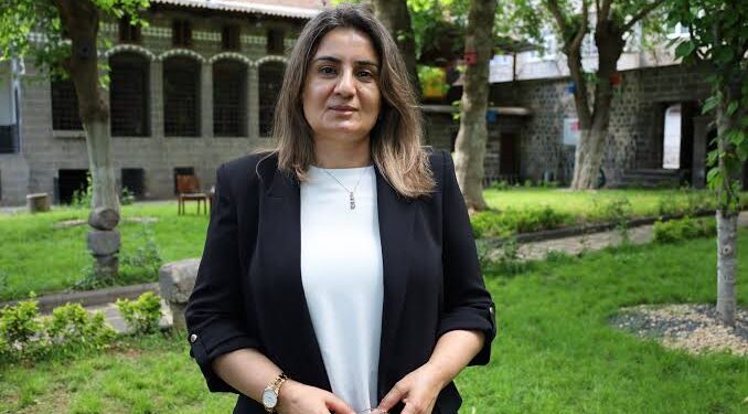 Sevda Çelik Özbingöl: Mehmet Uçum’un açıklamaları sürece zarar veriyor