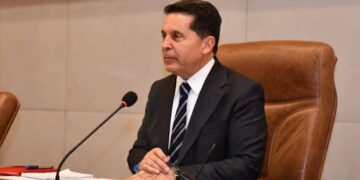 Ahmet Özer, Yeni Parti’ye geçtiğini duyurdu