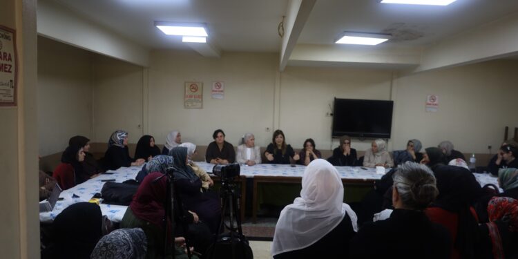 Uyuşturucuya karşı kadın buluşması: Mücadele ve cesaret bulaşıcı olmalıdır