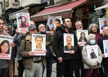 Hasta tutsaklar  Durak ve Köse için acil tahliye çağrısı