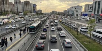 İstanbul’da yarın bazı yollar trafiğe kapatılacak