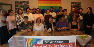 ‘Ailem Güvende’ soruşturmalarına tepki