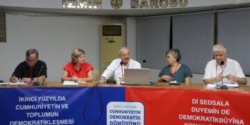 ‘Cumhuriyetin demokratikleşmesi’ konferansı: Kürt sorununun demokratik çözümü tarihi fırsattır