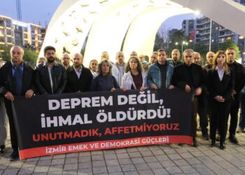 İzmir depreminin 6’ncı yılında anma: Güvenli ve yaşanabilir kentler için mücadele edeceğiz