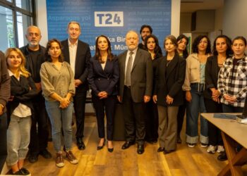 DEM Parti’den T24’e dayanışma ziyareti: Basına yönelik baskılar son bulmalı