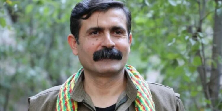 PJAK Sözcüsü Rêwar Awdanan: İran rejimi son kartlarını oynuyor
